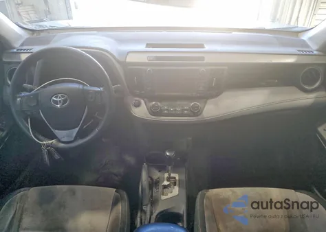 2017 Toyota Rav4 Xle z USA, uszkodzony, nr VIN 2T3RFREV8HW602506